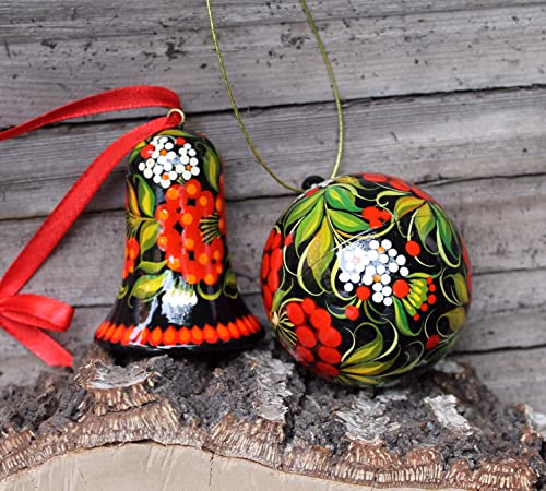 Hand Painted Wooden Christmas Bell Ornament 7cm