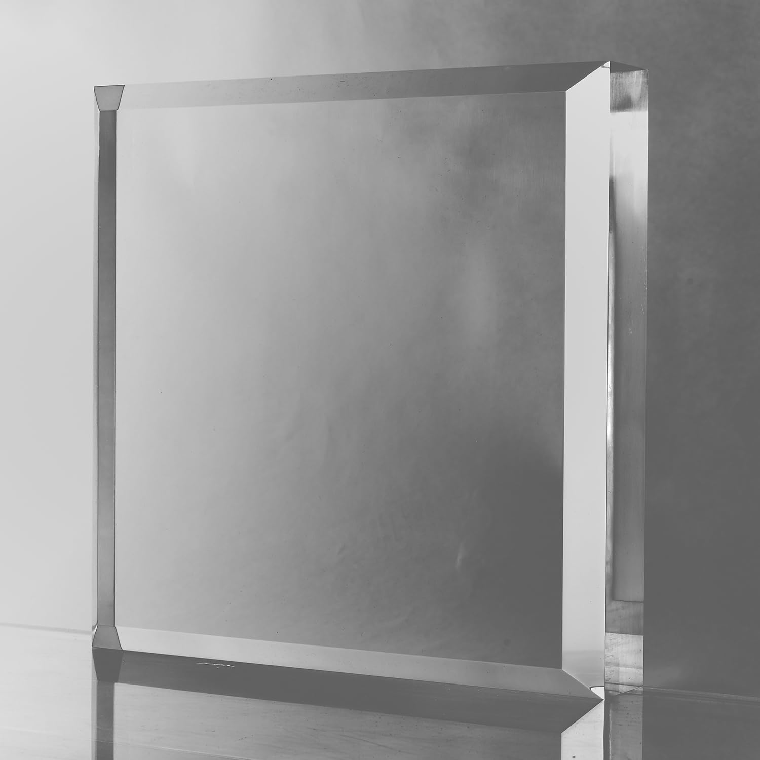 CiaoHER 2in Beveled Acrylic Display Pedestal Stand