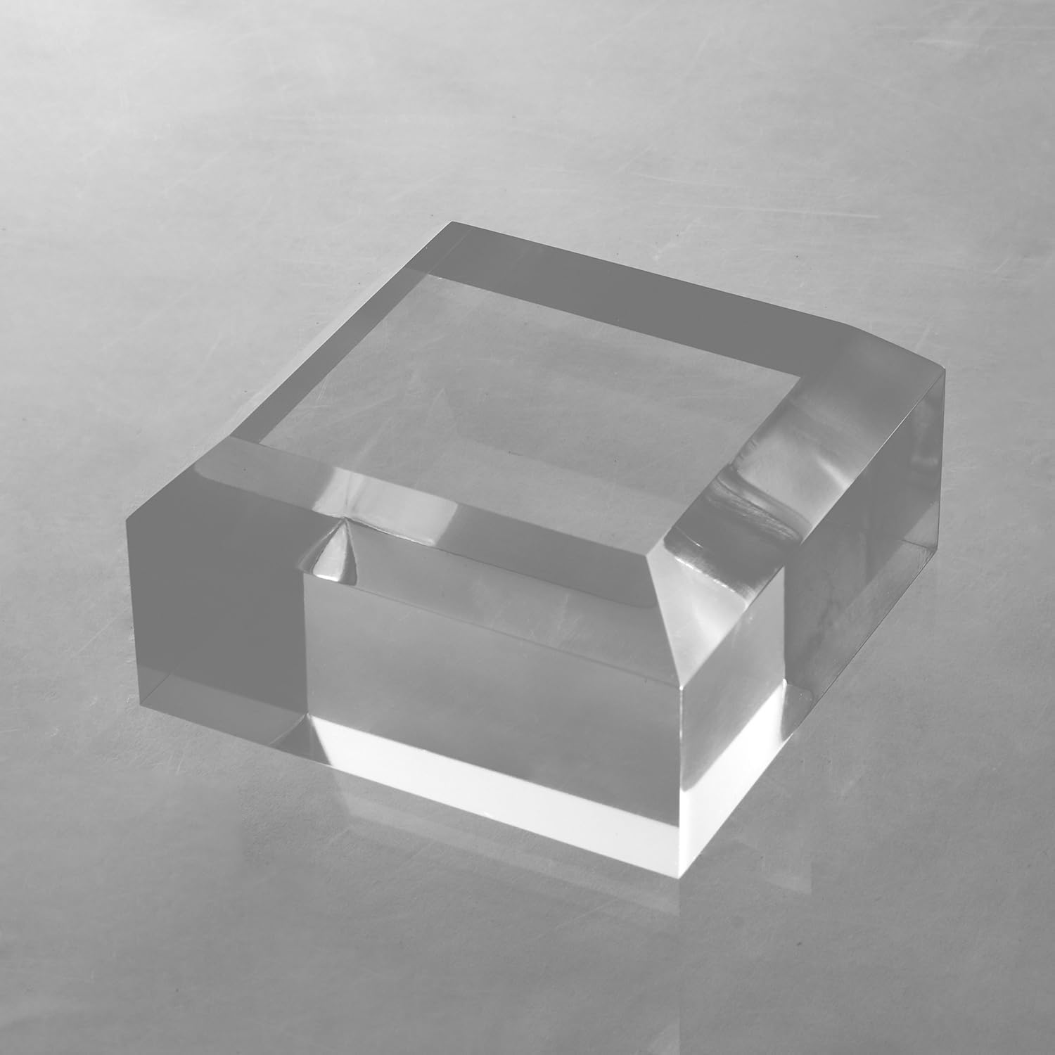 CiaoHER 2in Beveled Acrylic Display Pedestal Stand 1