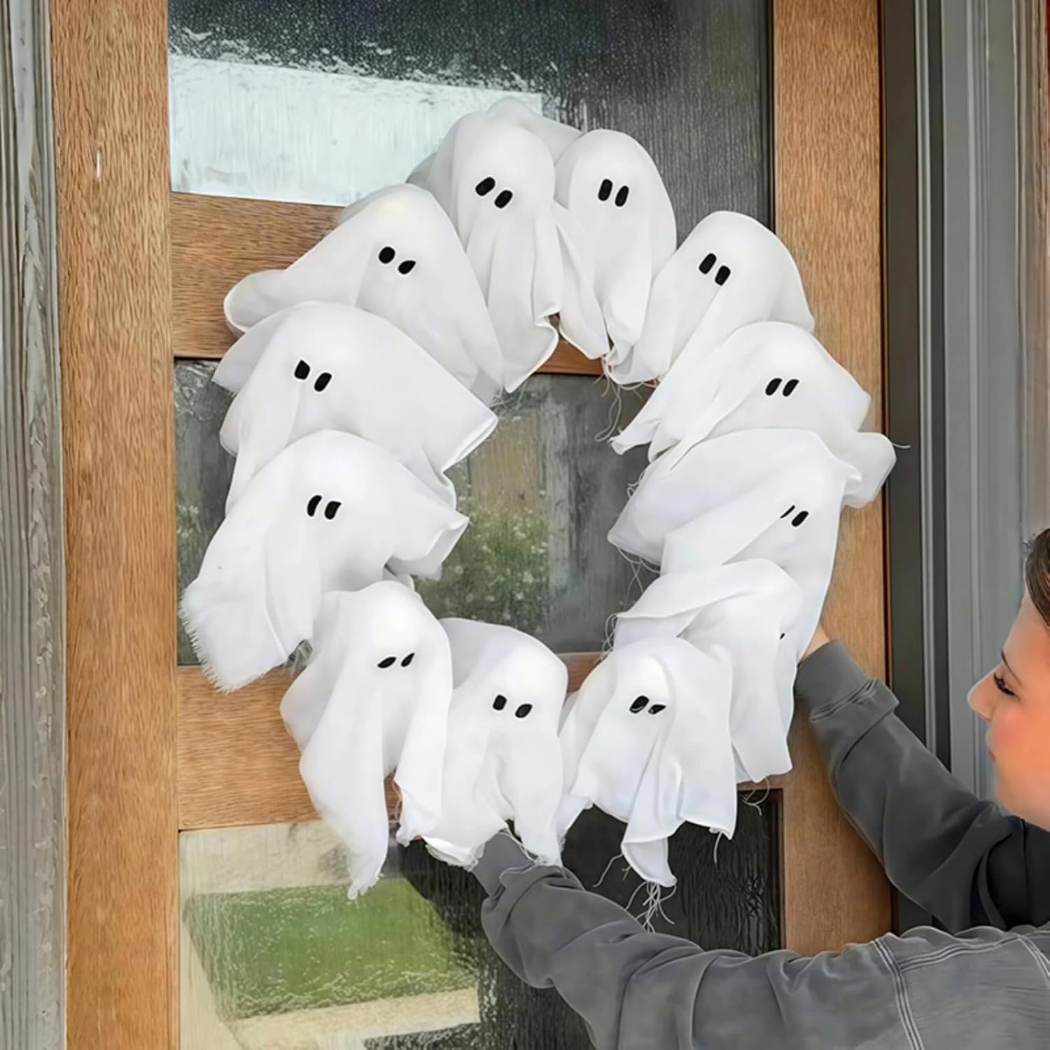 LED Light-Up Halloween Ghost Wreath for Door