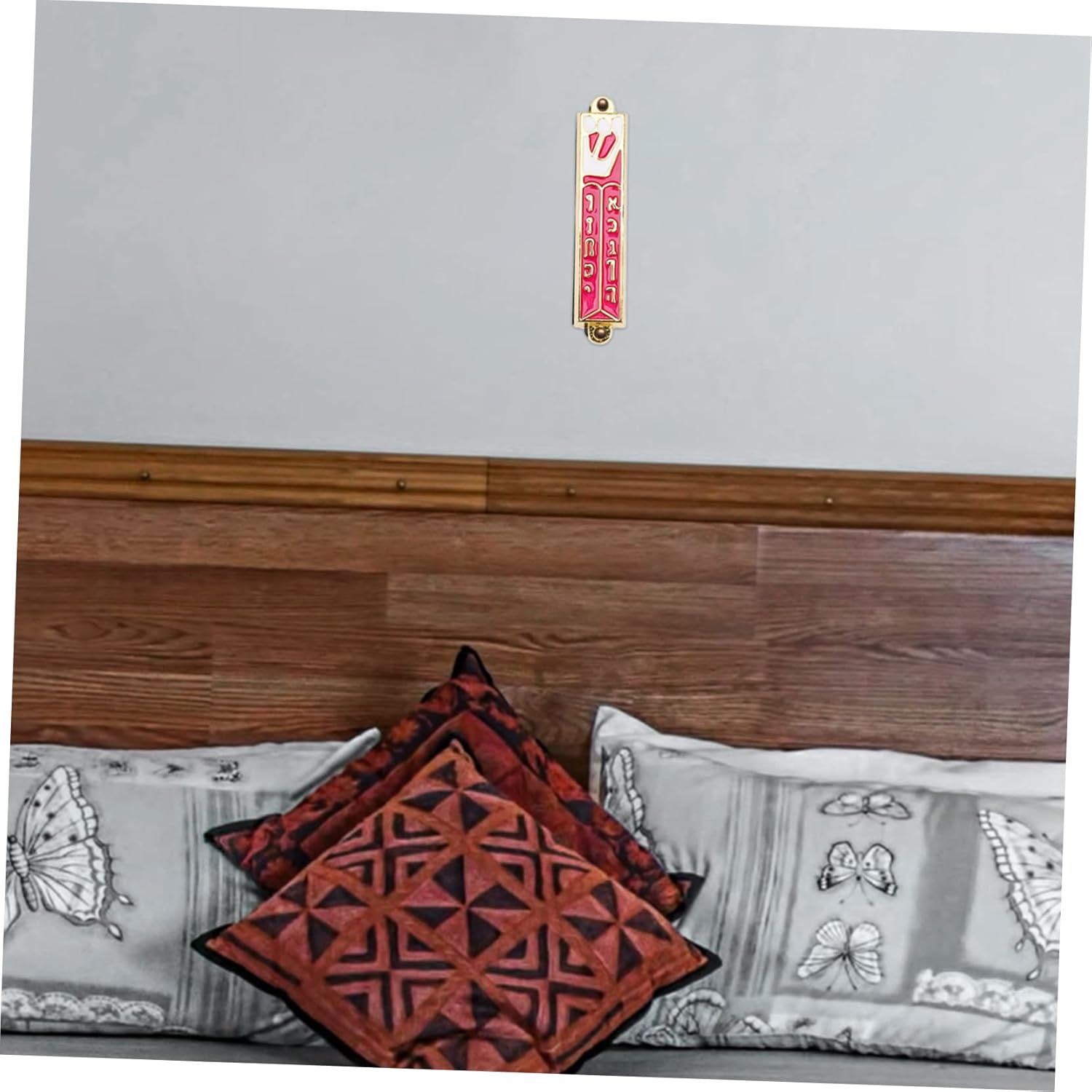 Amosfun Retro Metal Mezuzah for Door Gatepost