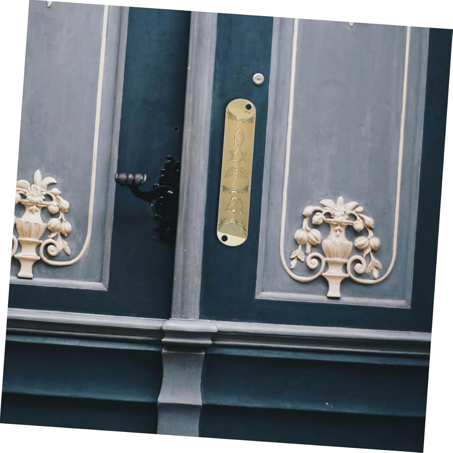 Mobestech Metal Mezuzah Scroll Door Decor