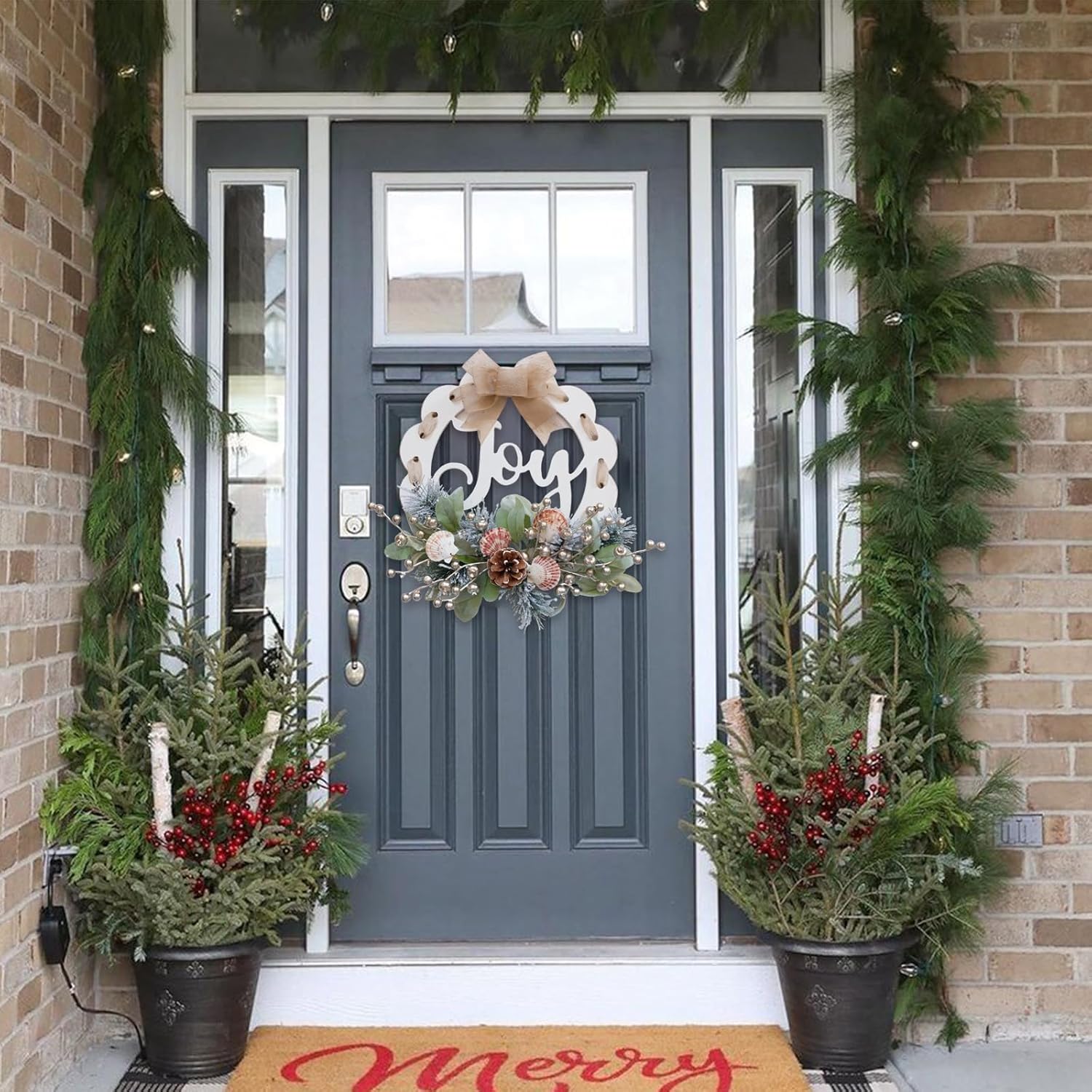 Idyllic 16 Inch White Wooden Welcome Wreath